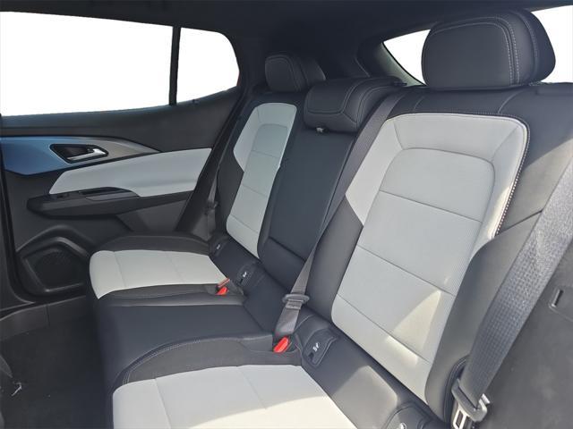 new 2025 Chevrolet Equinox EV car, priced at $40,039