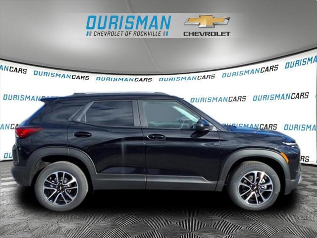 new 2025 Chevrolet TrailBlazer car, priced at $28,576