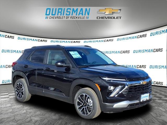 new 2025 Chevrolet TrailBlazer car, priced at $28,576