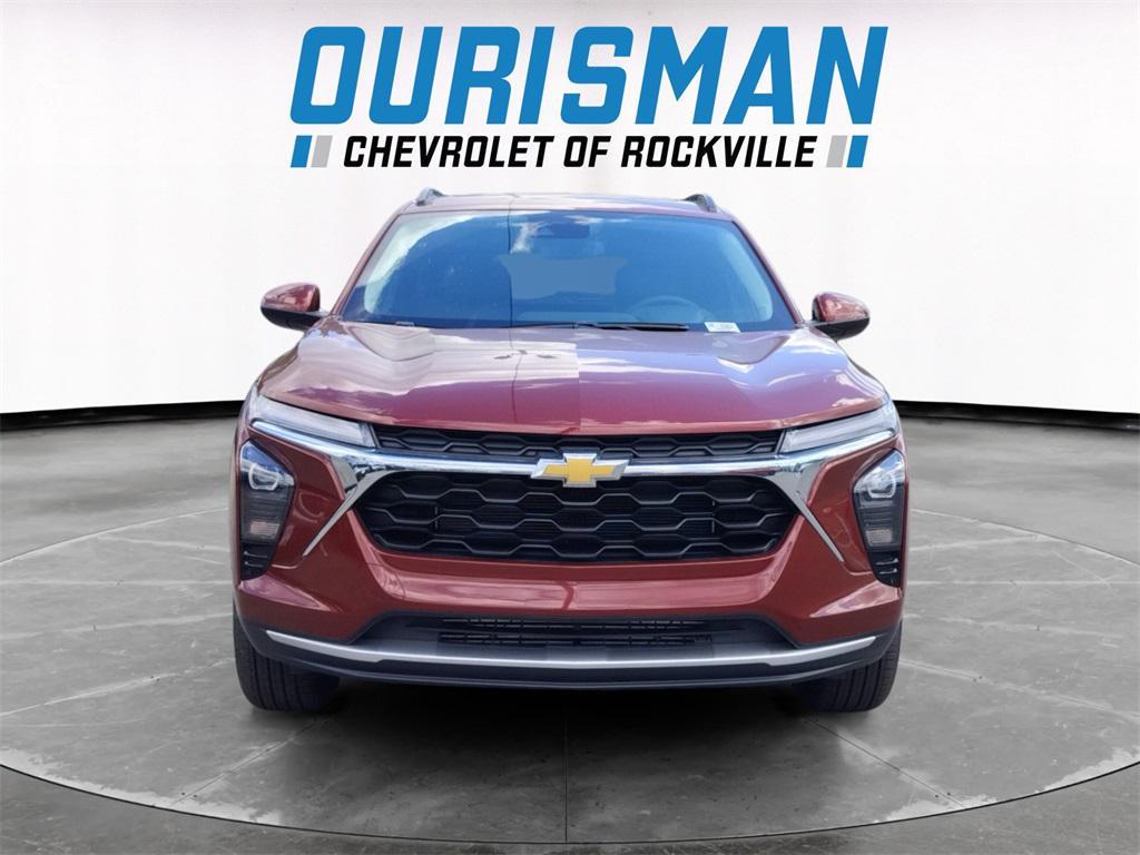 new 2025 Chevrolet Trax car, priced at $22,880