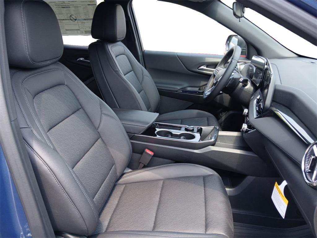 new 2026 Chevrolet Equinox car, priced at $28,605