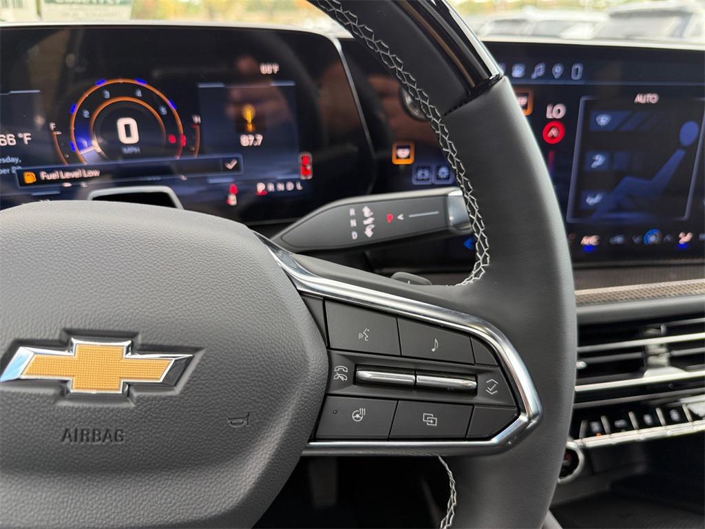 new 2026 Chevrolet Traverse car, priced at $57,751