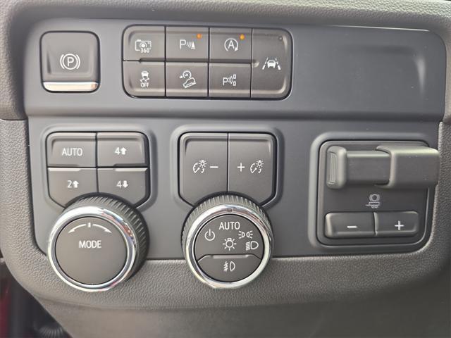 new 2025 Chevrolet Suburban car, priced at $87,675