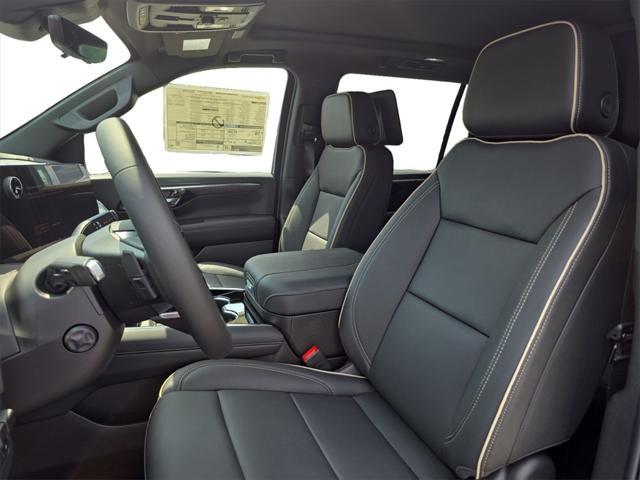new 2025 Chevrolet Suburban car, priced at $87,675