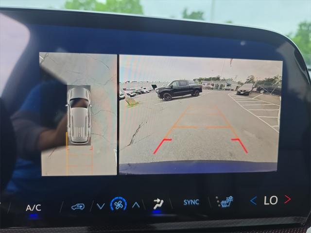 new 2025 Chevrolet Traverse car, priced at $51,205