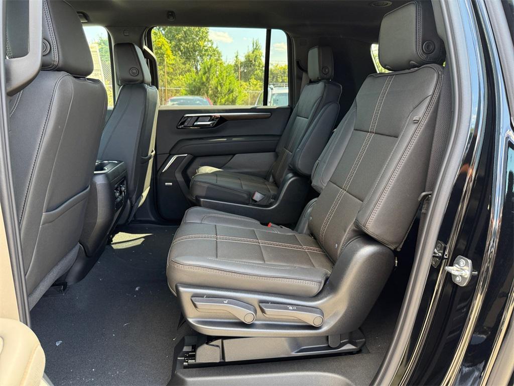 new 2025 Chevrolet Suburban car, priced at $76,795