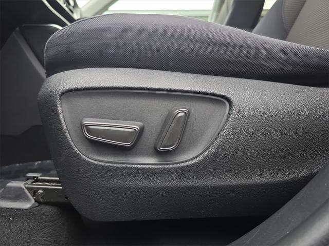 used 2021 Toyota Highlander car, priced at $27,000