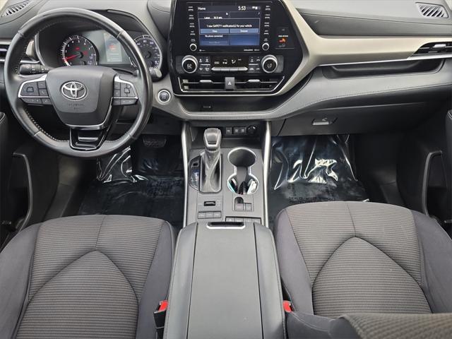 used 2021 Toyota Highlander car, priced at $27,000