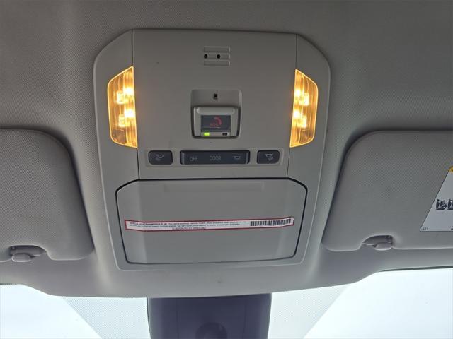 used 2021 Toyota Highlander car, priced at $27,000