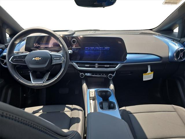 new 2025 Chevrolet Equinox EV car, priced at $38,690