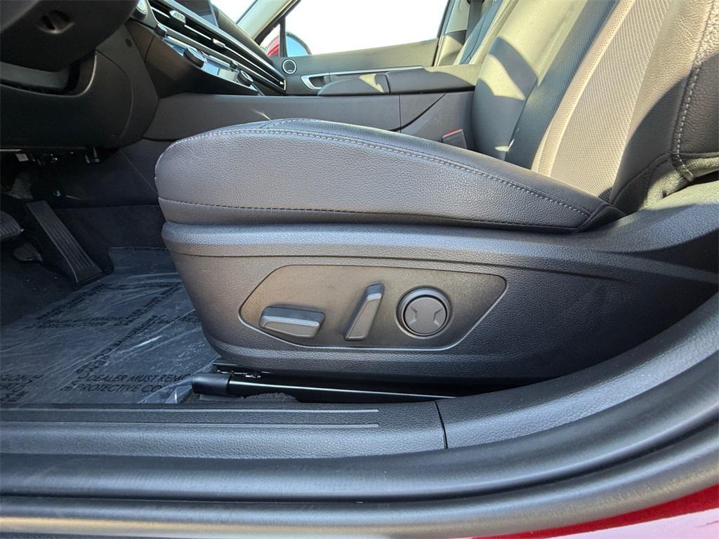 used 2024 Hyundai Sonata Hybrid car, priced at $29,500