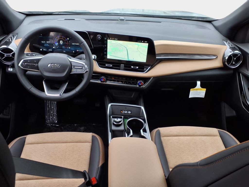new 2025 Chevrolet Equinox car, priced at $32,375