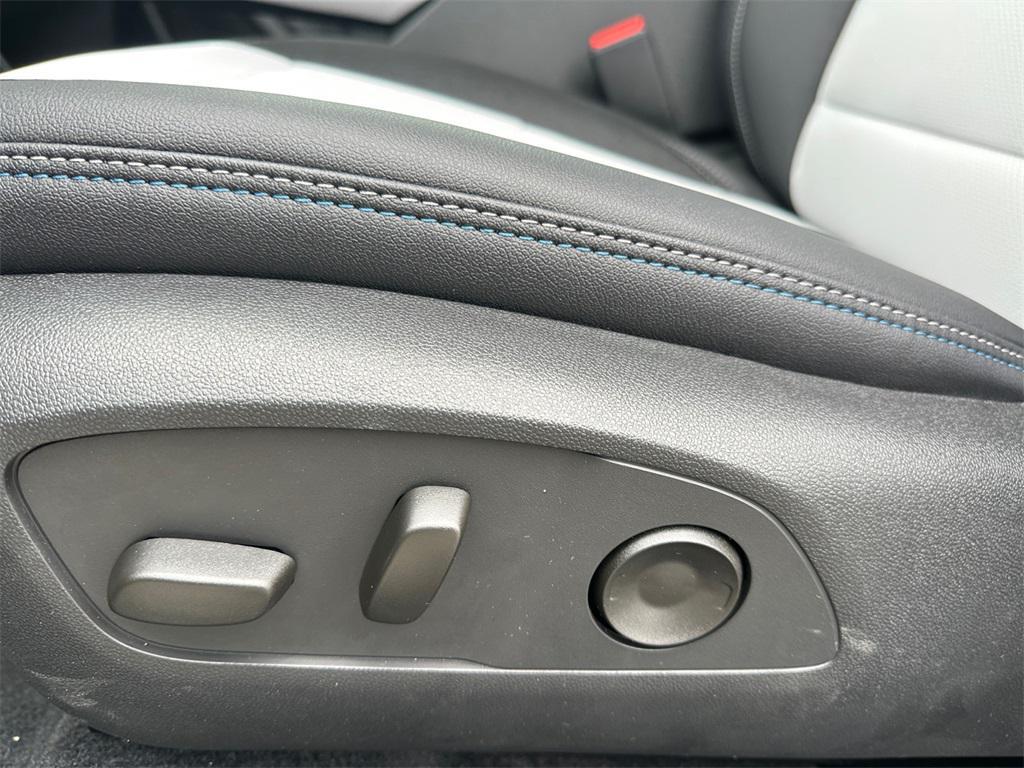 new 2026 Chevrolet Equinox EV car, priced at $36,485