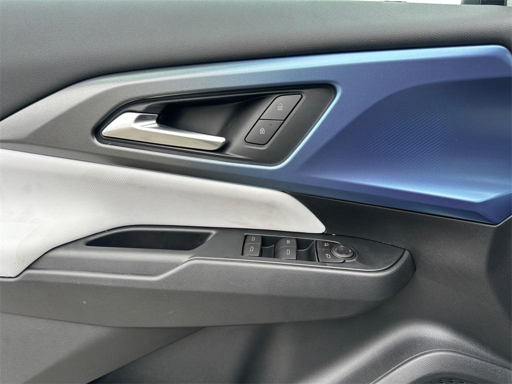 new 2026 Chevrolet Equinox EV car, priced at $36,485