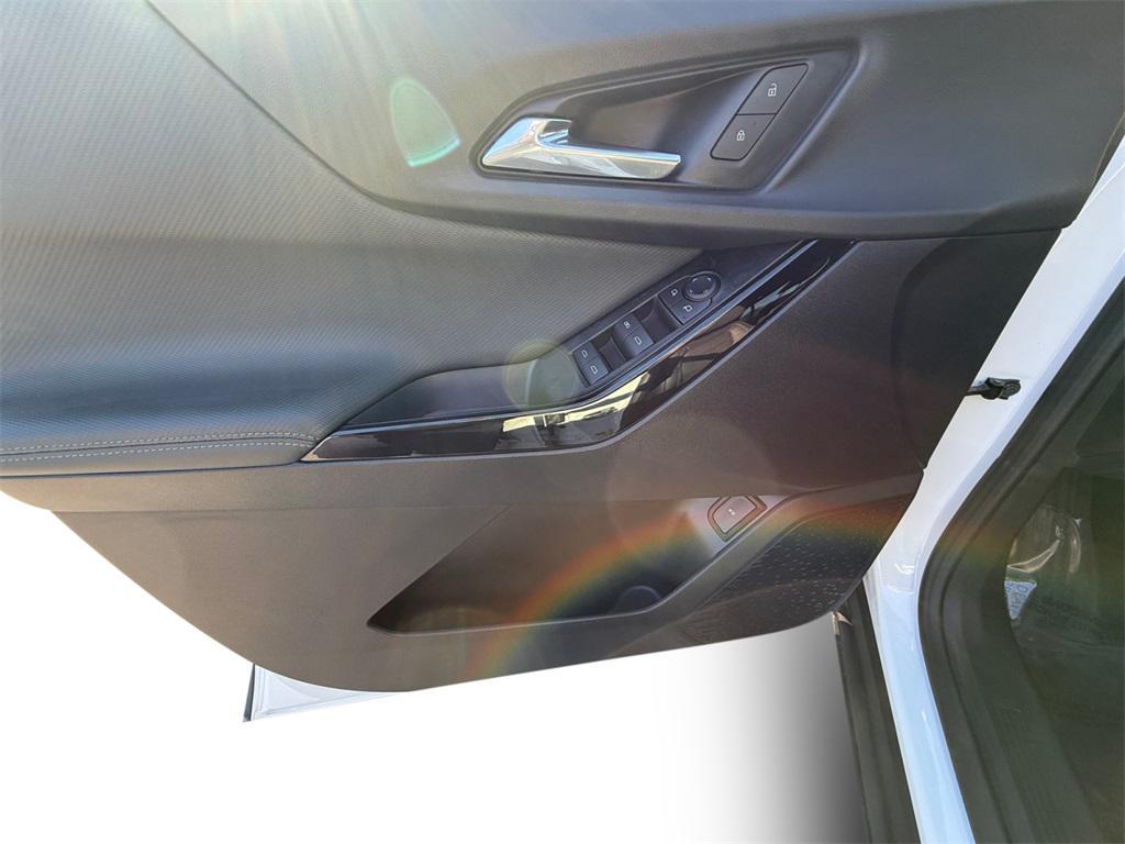 new 2025 Chevrolet Equinox car, priced at $27,765