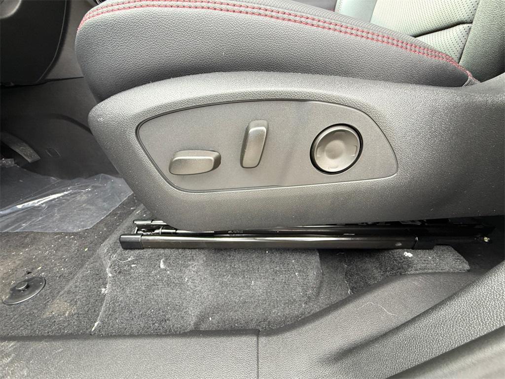 new 2026 Chevrolet Traverse car, priced at $58,007