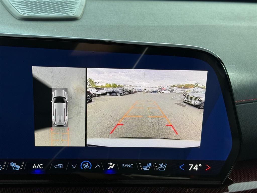 new 2026 Chevrolet Traverse car, priced at $58,007