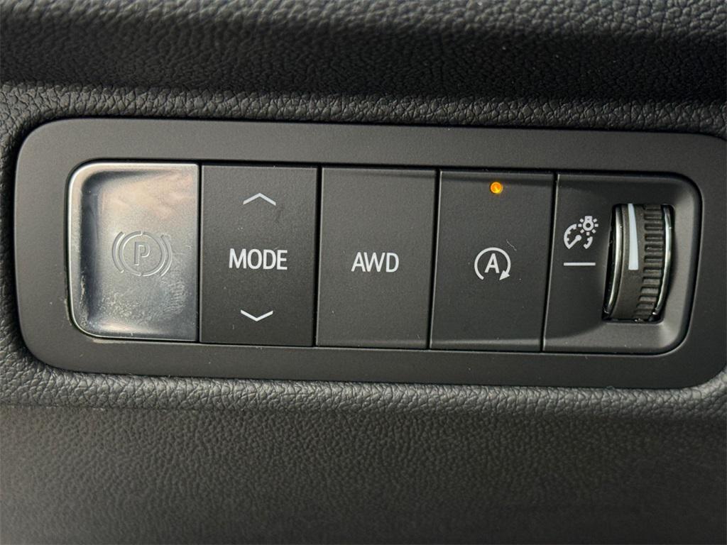 new 2026 Chevrolet Traverse car, priced at $58,007