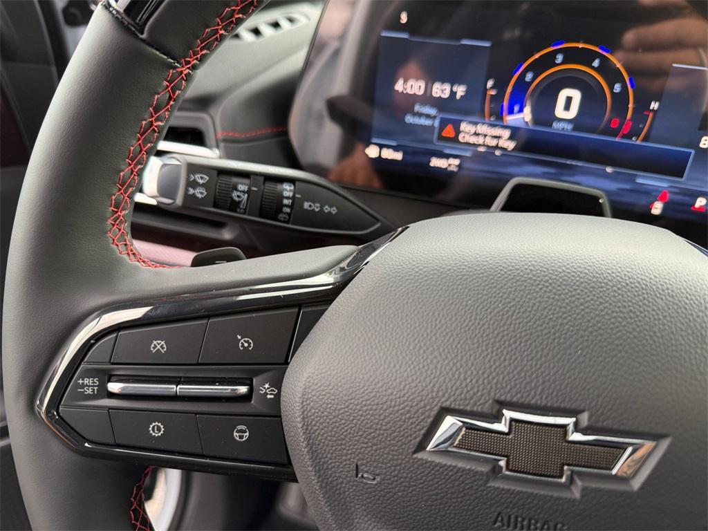 new 2026 Chevrolet Traverse car, priced at $58,007