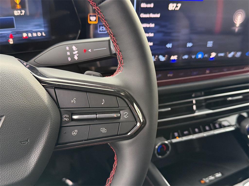 new 2026 Chevrolet Traverse car, priced at $58,007