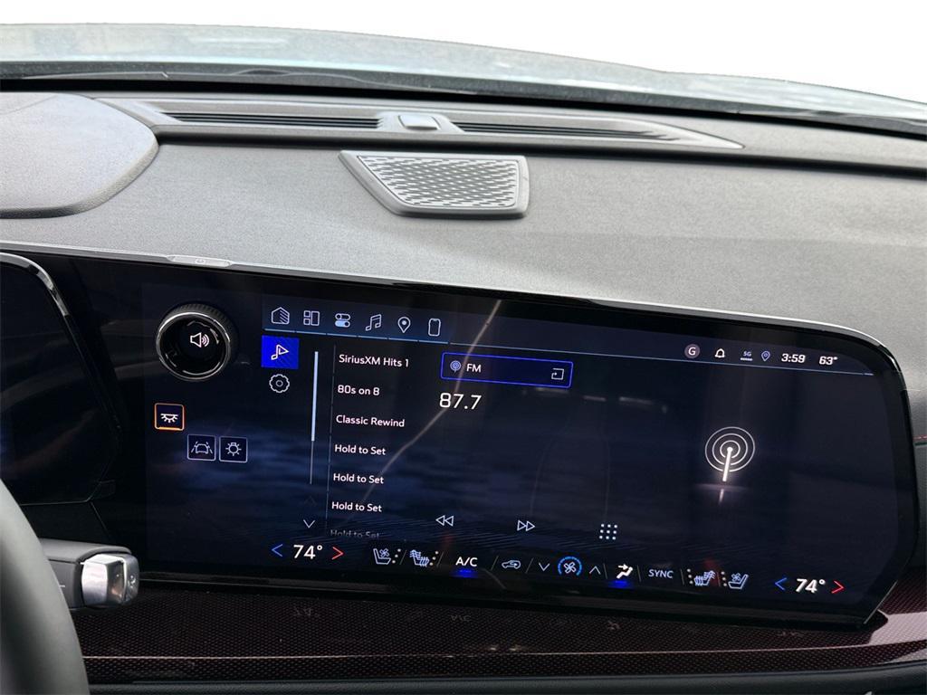 new 2026 Chevrolet Traverse car, priced at $58,007