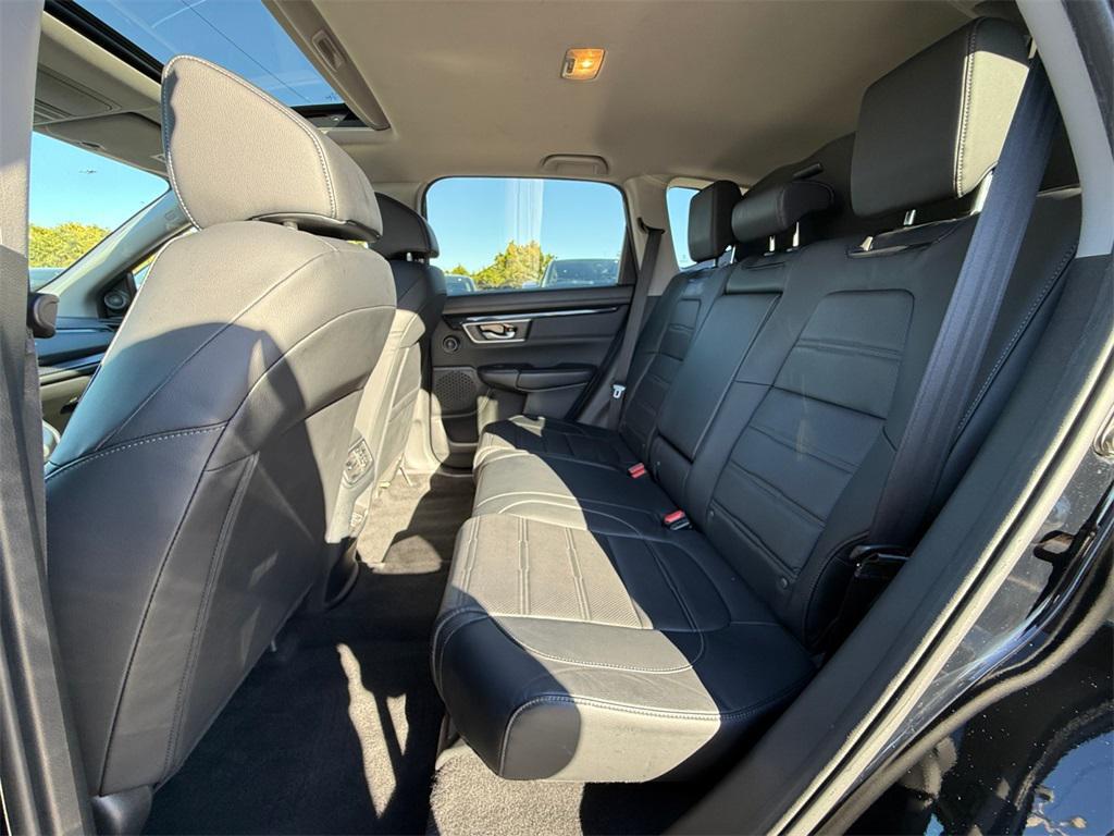 used 2021 Honda CR-V car, priced at $25,000