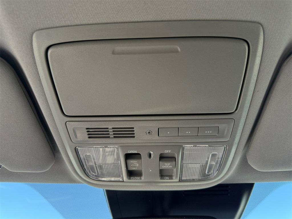 used 2021 Honda CR-V car, priced at $25,000