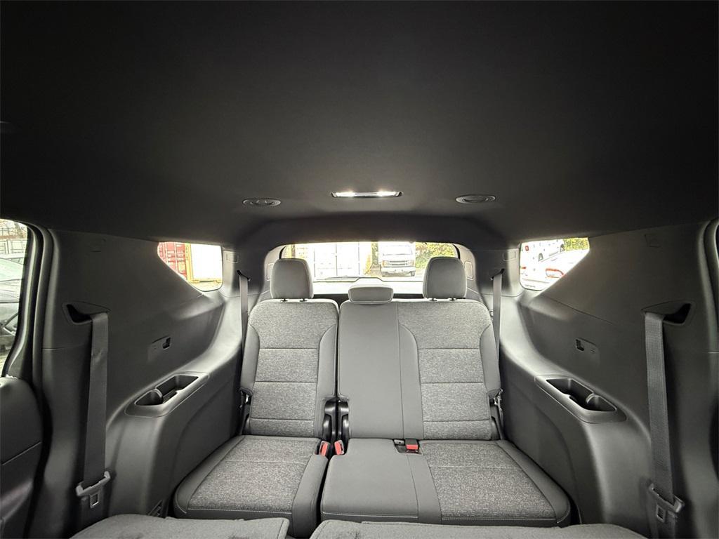 new 2026 Chevrolet Traverse car, priced at $36,195