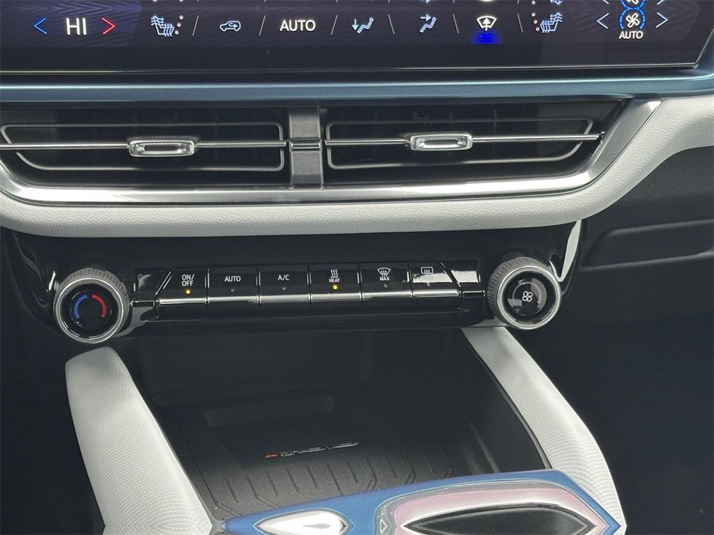 new 2026 Chevrolet Equinox EV car, priced at $38,220