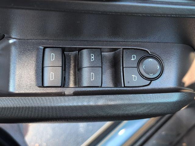 new 2025 Chevrolet Colorado car, priced at $32,695