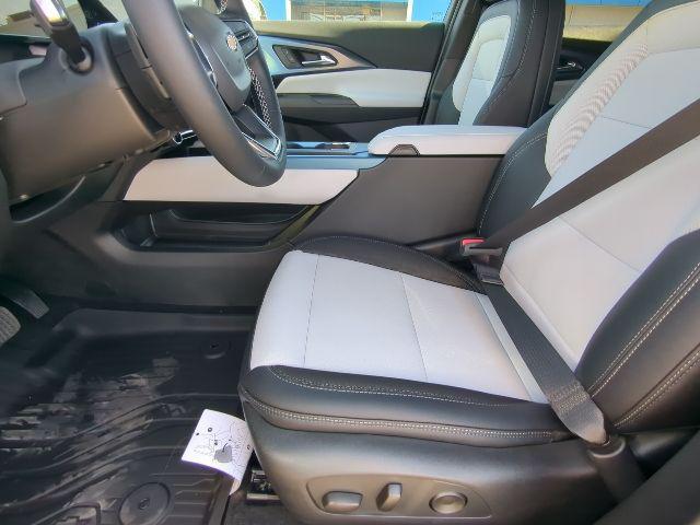 new 2026 Chevrolet Equinox EV car, priced at $38,889