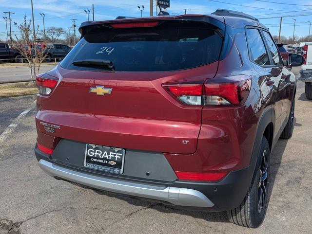 new 2025 Chevrolet TrailBlazer car, priced at $27,095