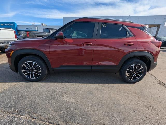 new 2025 Chevrolet TrailBlazer car, priced at $27,095