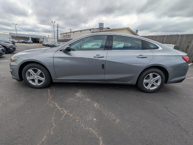 new 2025 Chevrolet Malibu car, priced at $27,645