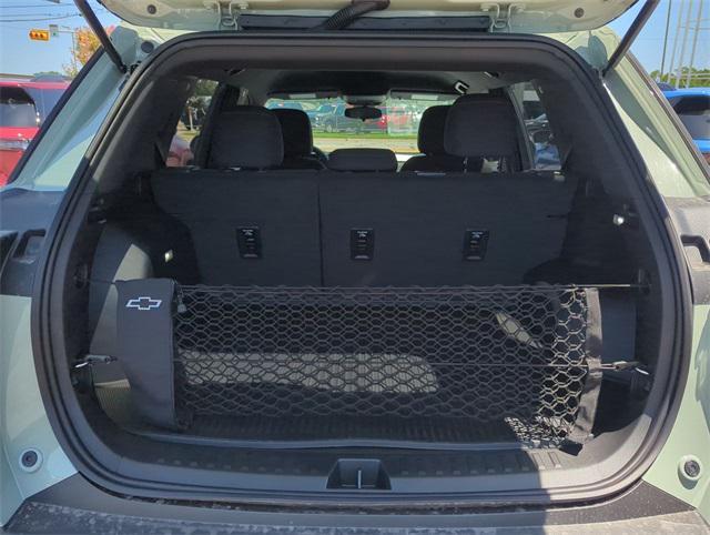 new 2026 Chevrolet Equinox car, priced at $32,385