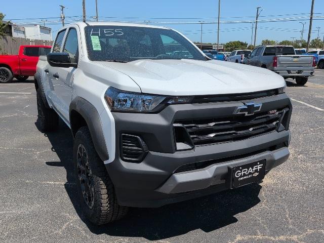 new 2026 Chevrolet Colorado car, priced at $44,695