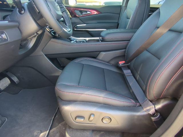 new 2026 Chevrolet Traverse car, priced at $1,569