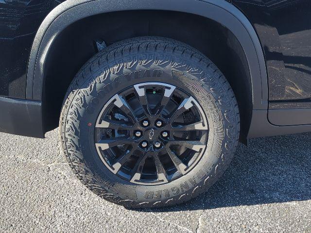new 2026 Chevrolet Traverse car, priced at $1,569