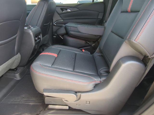 new 2026 Chevrolet Traverse car, priced at $1,779