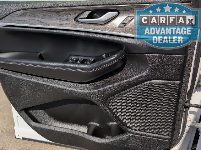 used 2024 Jeep Grand Cherokee car, priced at $31,406