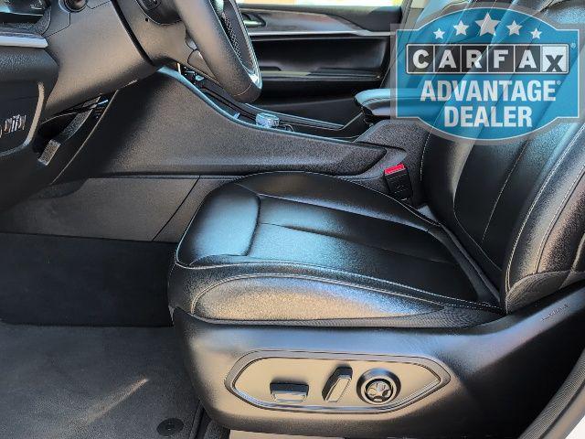 used 2024 Jeep Grand Cherokee car, priced at $31,406