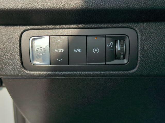 new 2026 Chevrolet Traverse car, priced at $55,746