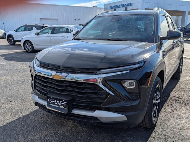 new 2025 Chevrolet TrailBlazer car, priced at $25,190