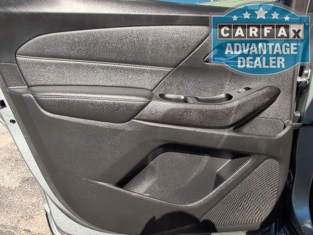 used 2023 Chevrolet Traverse car, priced at $29,406