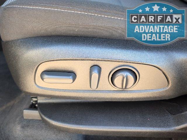 used 2023 Chevrolet Traverse car, priced at $29,406