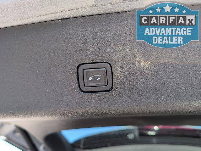 used 2023 Chevrolet Traverse car, priced at $29,406