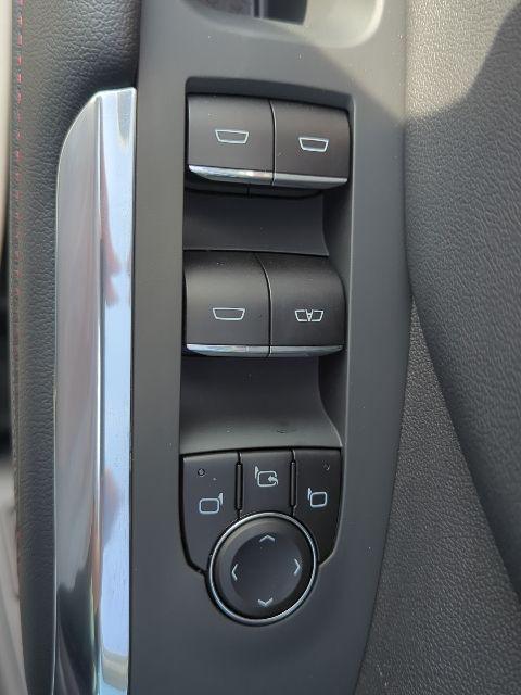 new 2026 Chevrolet Traverse car, priced at $58,501