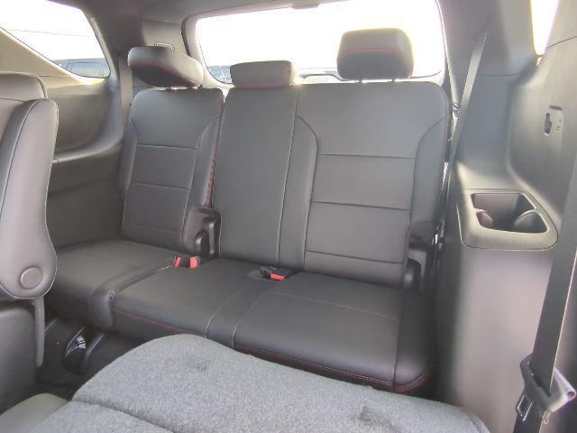 new 2026 Chevrolet Traverse car, priced at $58,501