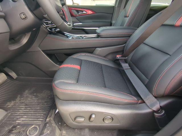 new 2026 Chevrolet Traverse car, priced at $58,501