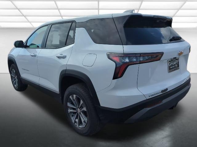 new 2026 Chevrolet Equinox car, priced at $28,945